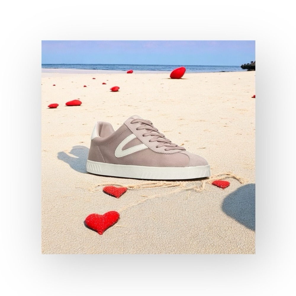 Tretorn ☀︎︎ Camden 4 Nylon Athletic Sneakers ☀︎︎ Rose Gold Pink Sheen ☀︎︎ 9M ☀︎︎